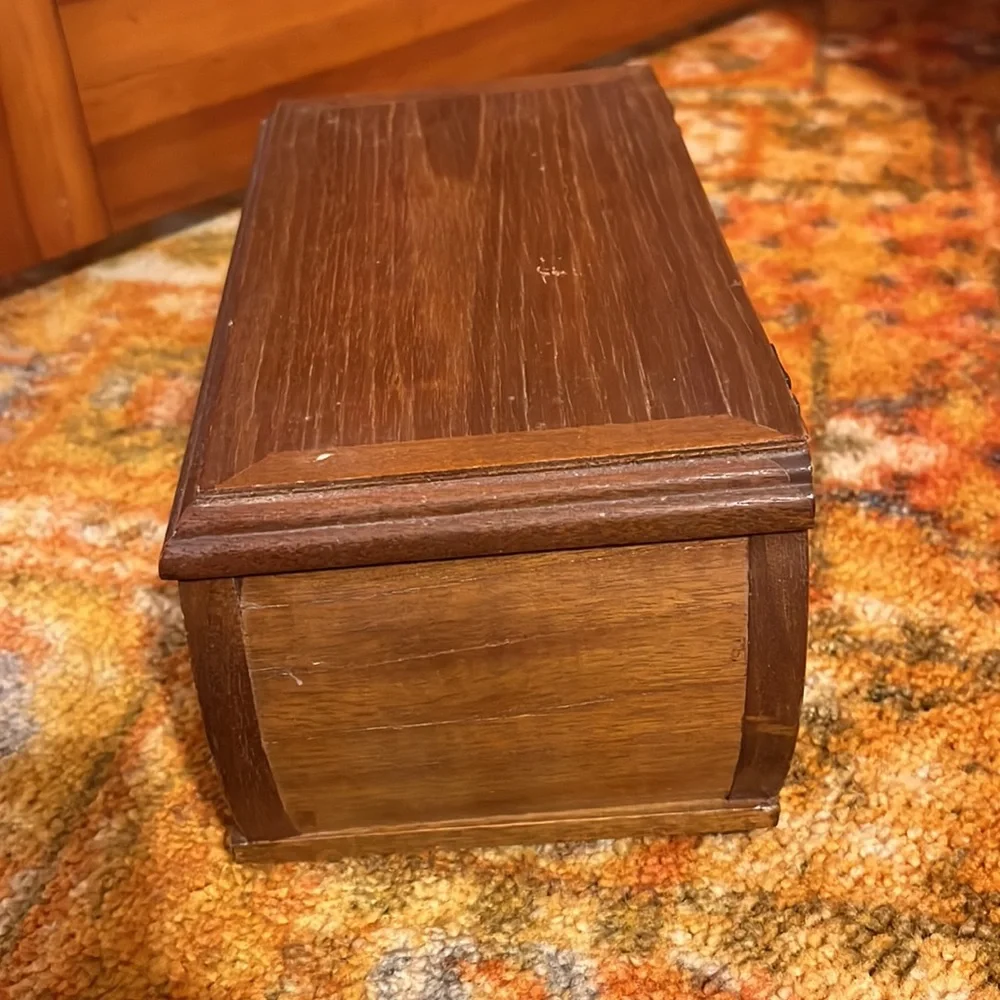 N/A brown wooden
